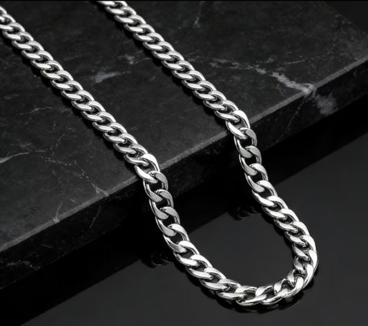 Silver plated necless