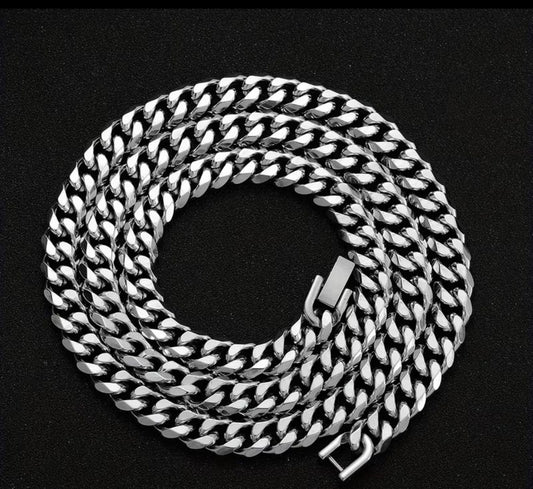 Sliver cuban link chain